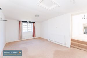 Bedroom- click for photo gallery